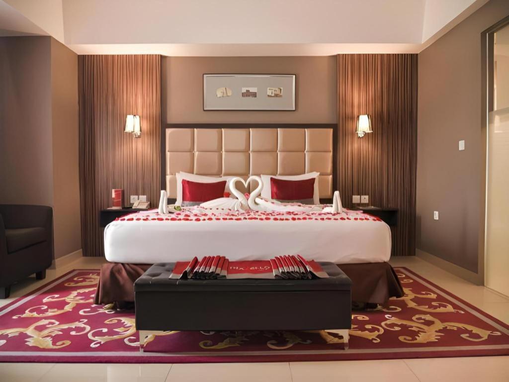 Travello Hotel Bandung Exterior foto