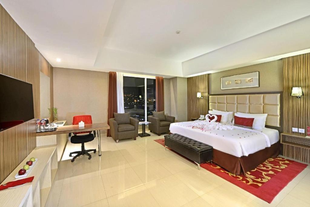Travello Hotel Bandung Exterior foto