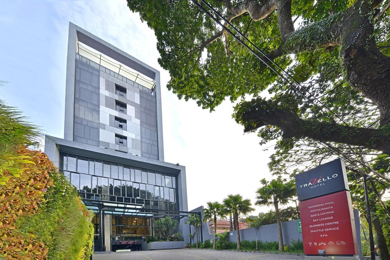 Travello Hotel Bandung Exterior foto